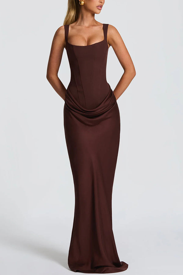 Adelina | Robe maxi à décolleté carré
