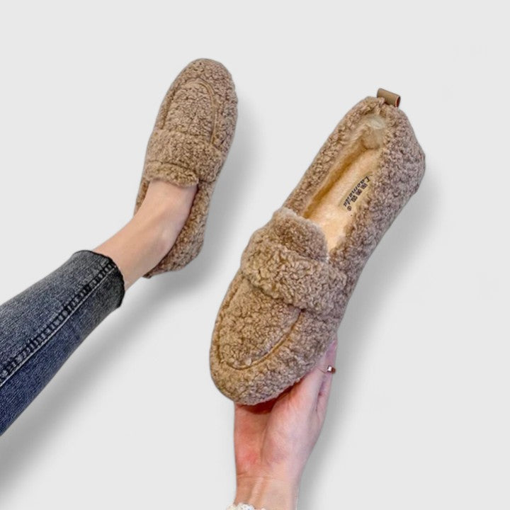 Solenne - Chaussons Douillets Élégants