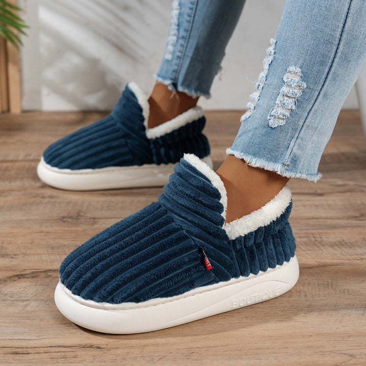 CozyStep - Chaussons Douillets Élégants