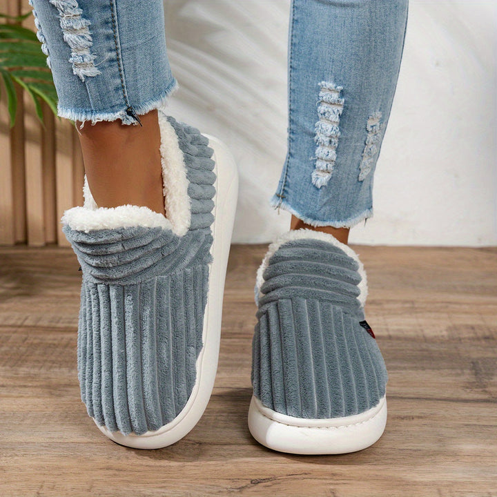 CozyStep - Chaussons Douillets Élégants